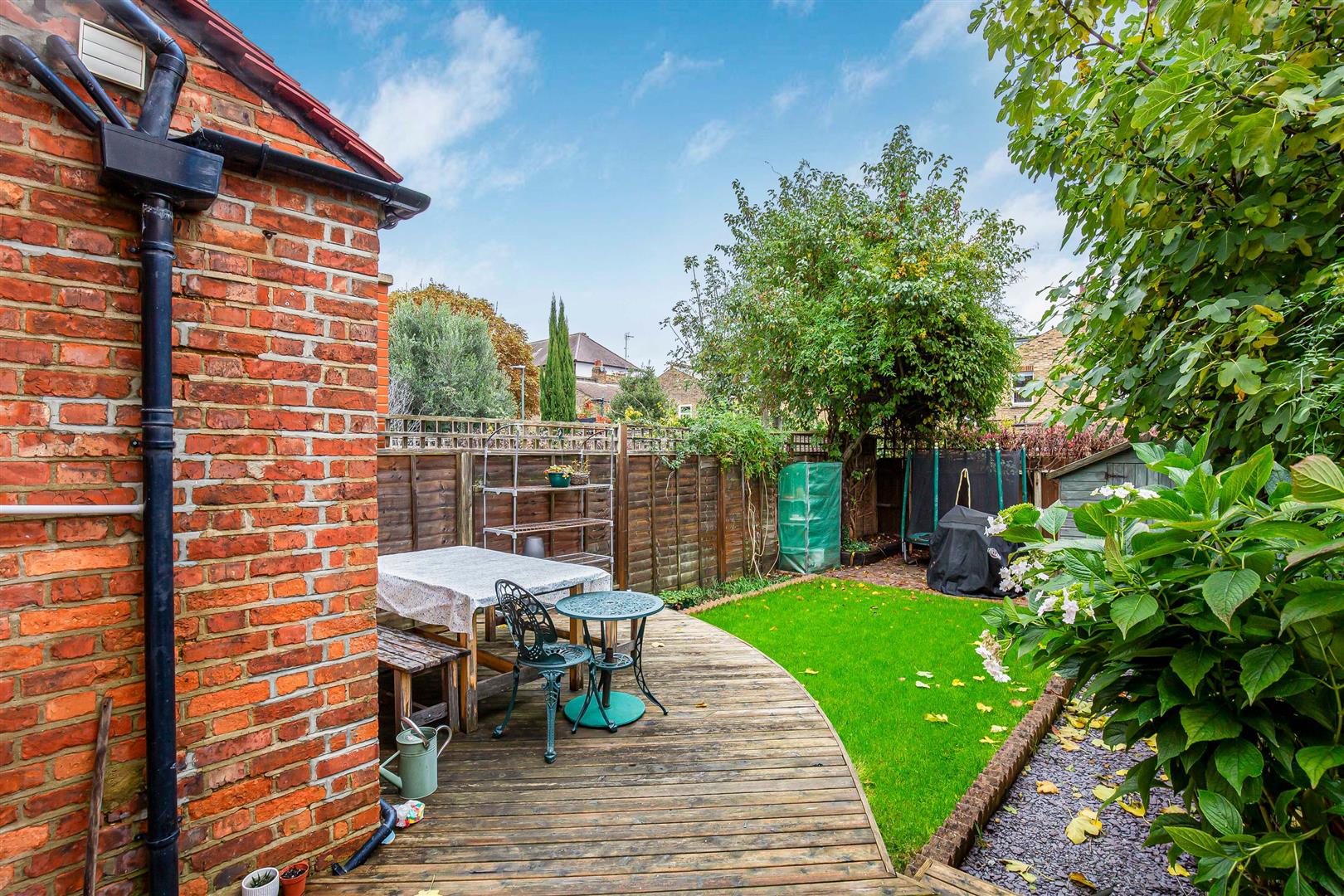 Ripley Gardens, SW14 James Anderson South West London Estate Agents